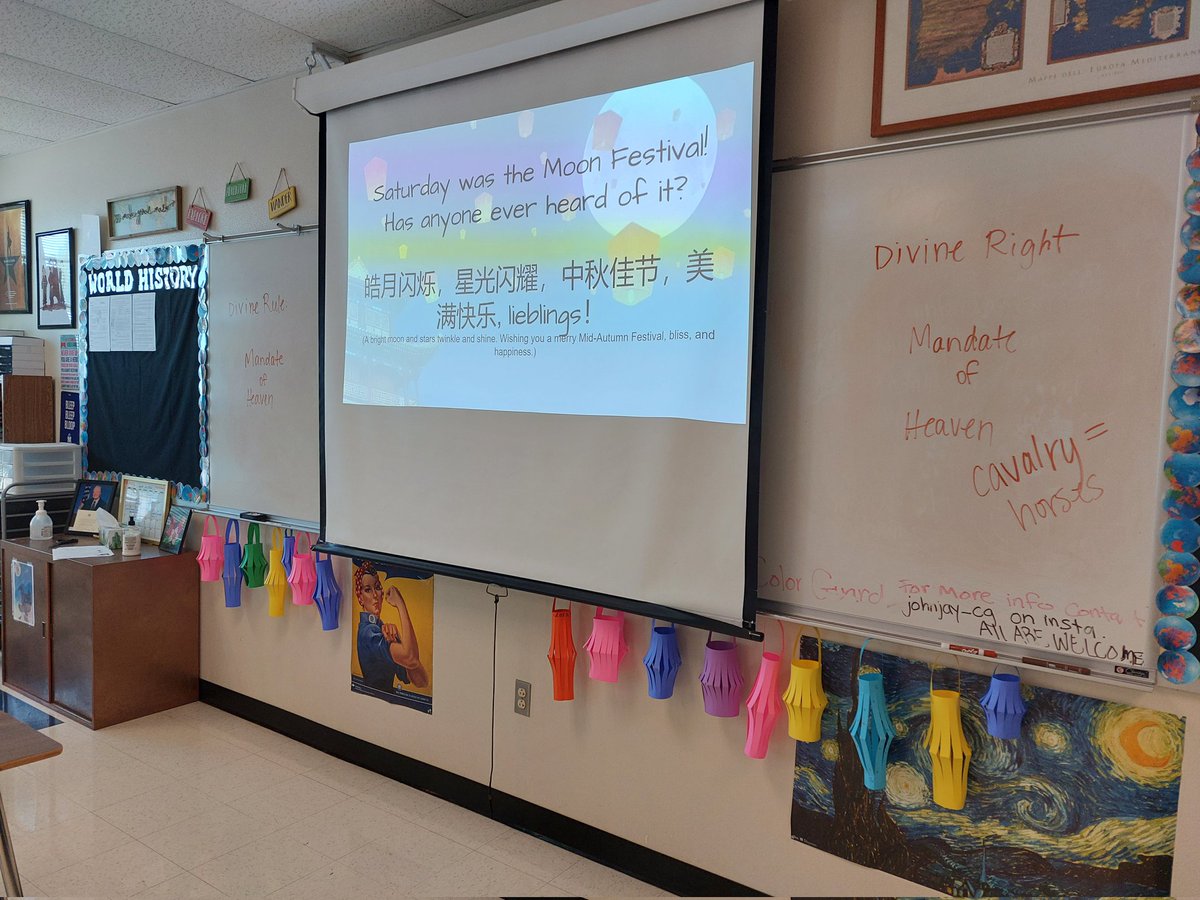 haileyehunt's tweet photo. This week's #historycraft was paper lanterns to celebrate the Moon Festival! I love this one. Super easy, colorful, and tons of fun. #MustangsIgnited #NISDJay https://t.co/kaSOf0BGAI