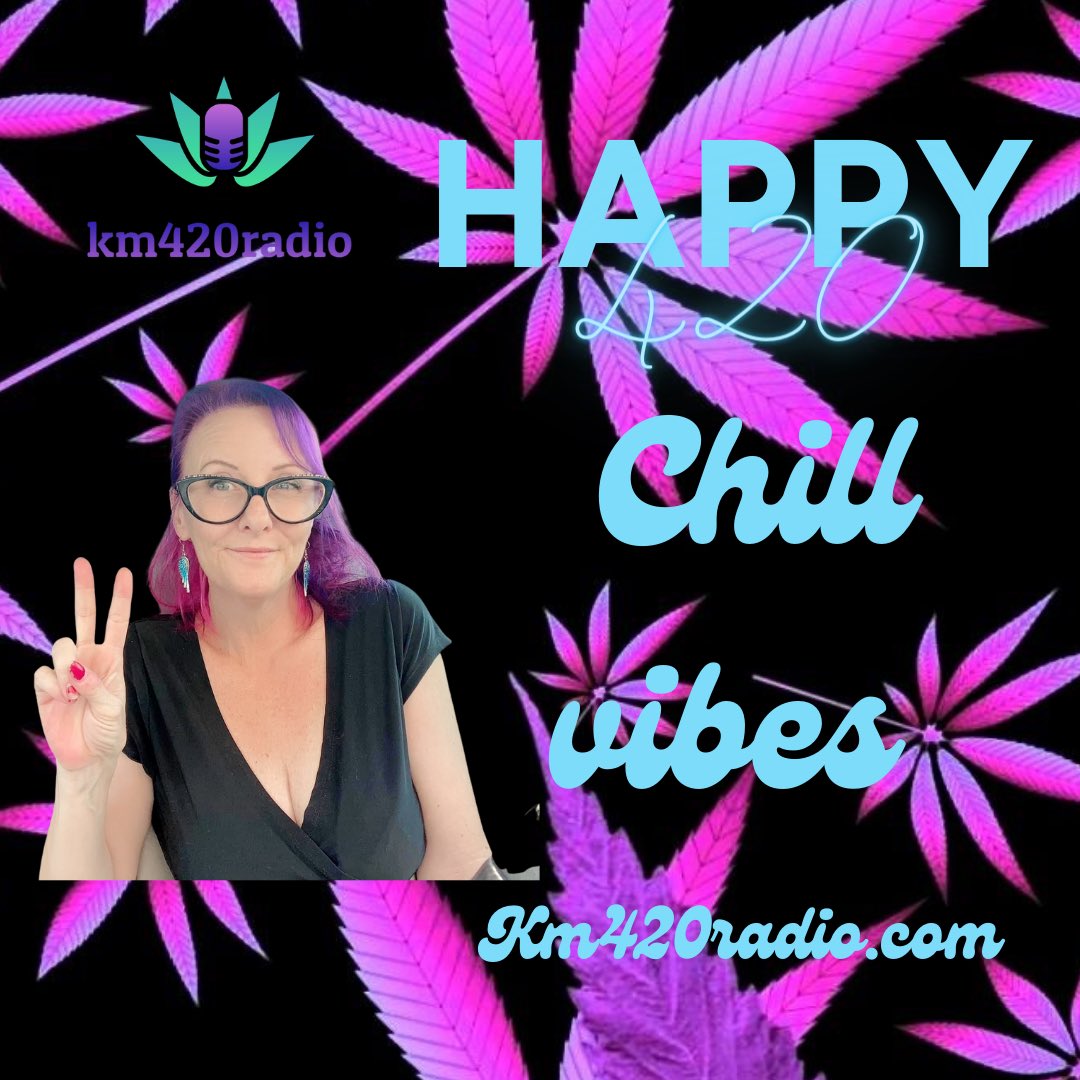 FaraHunter3's tweet photo. #happy420 #chillvibes #km420radio #onelove https://t.co/7s6WfO0dqA