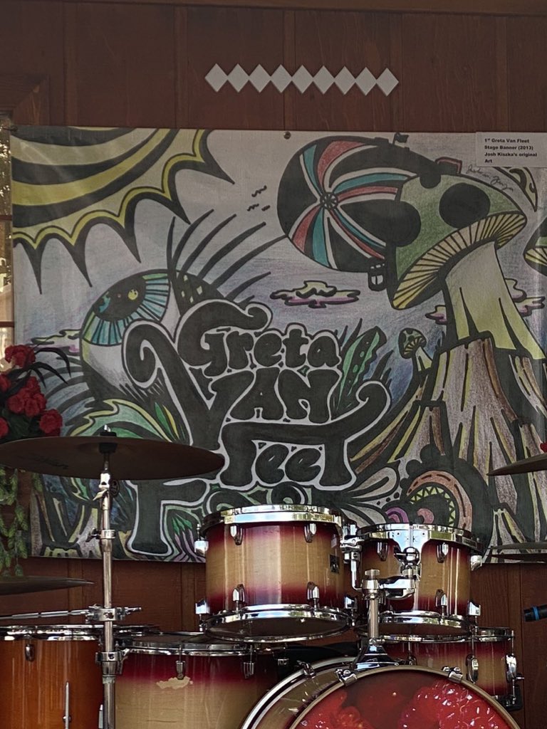 manda ☽⋆⭒ tweet media