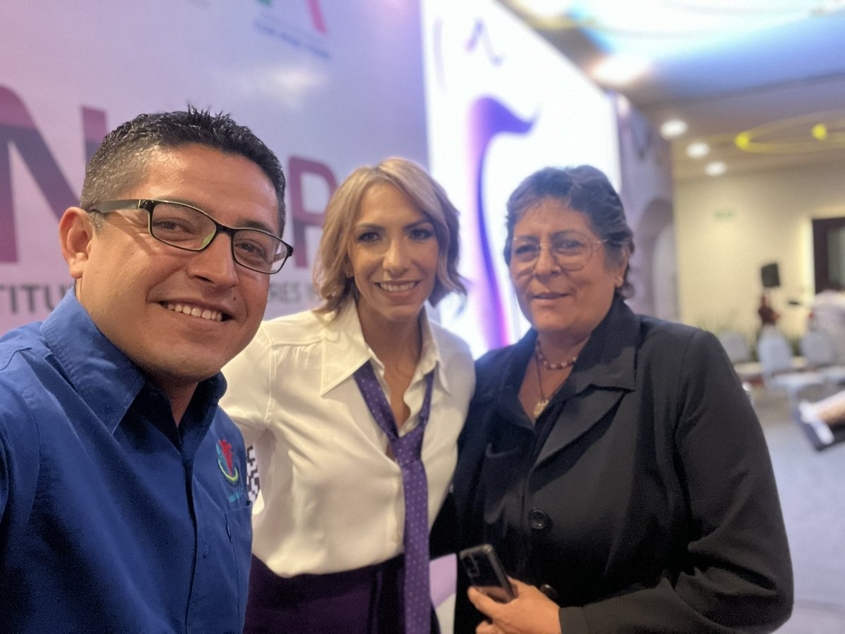 lalopadillaIrap's tweet photo. Cómo parte del Consejo Directivo del @INMIRA1 estuvimos atentos a la presentación del programa #circulovioleta, un programa para protección para las mujeres, gracias a nuestra presidenta @LorenaAlfaroG y a todos lo que hacen posible estos programas. https://t.co/ab0r8ScX3o