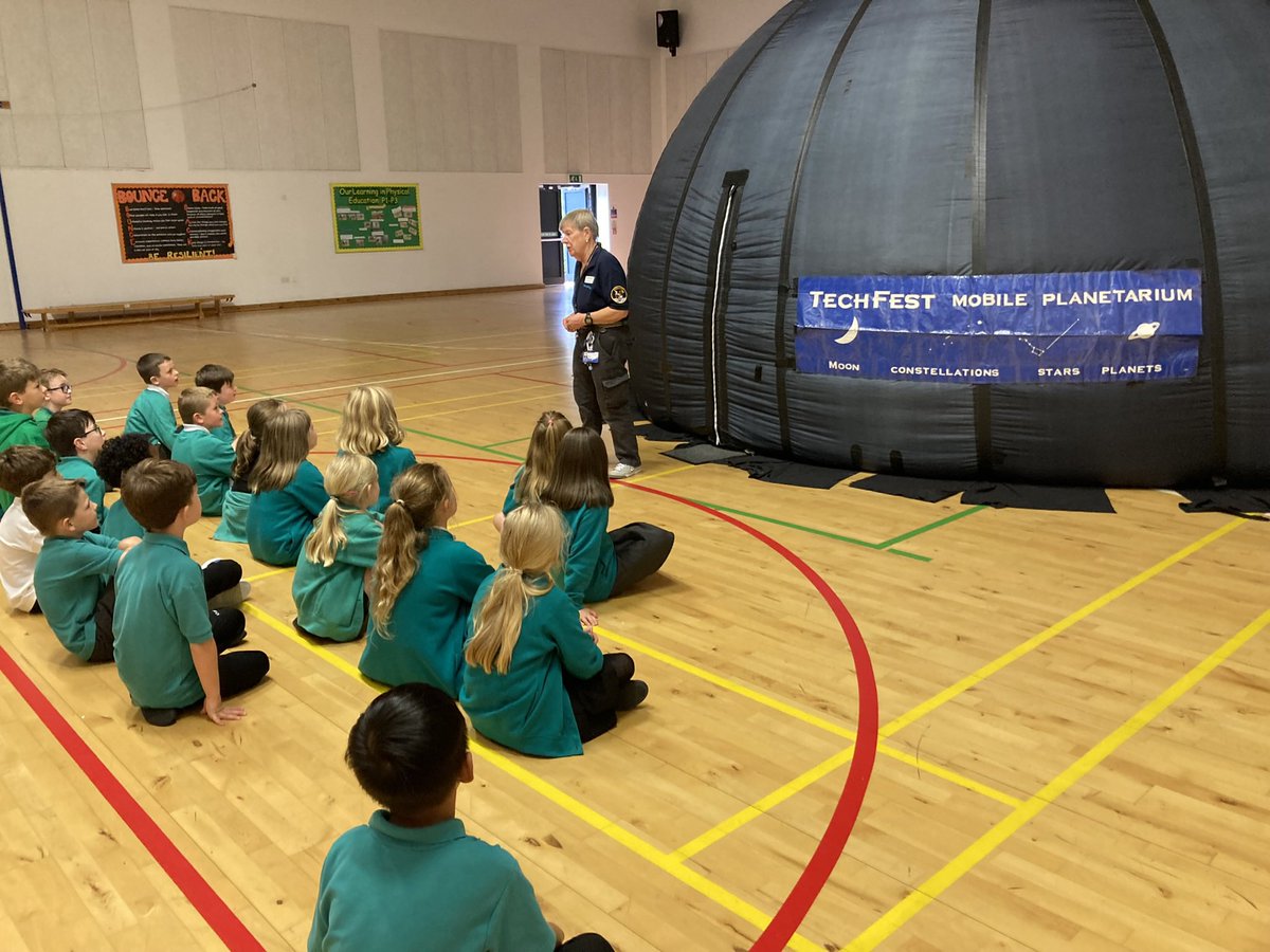 MorriceL's tweet photo. P4FM  @hazleheadschool absolutely loved visiting the mobile planetarium and learning about the constellations in our night sky. 🌌 💫 ⭐️ https://t.co/cdmVmWW82b