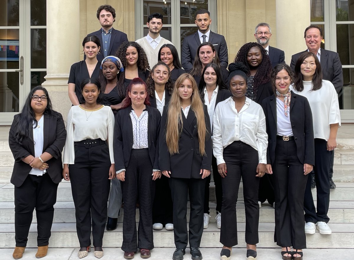 M2proDPSE's tweet image. le master DPSE est rentré le 5 septembre; la traditionnel réception à la Fédération française du bâtiment  a éeu lieu le 8