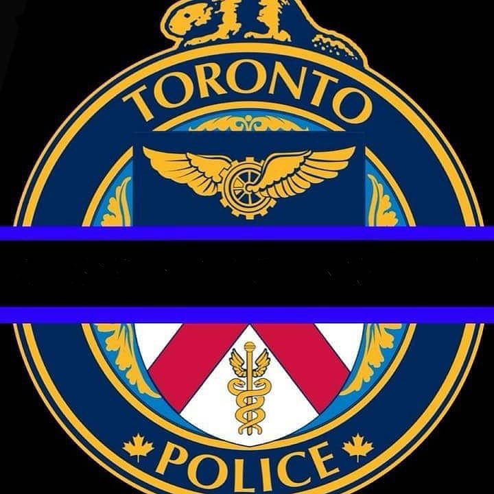 KeswickFFA's tweet photo. We extend our thoughts, love and condolences to the family, friends and colleagues of a @TorontoPolice constable who has died in the line of duty this afternoon. https://t.co/LpLu8c3vM7