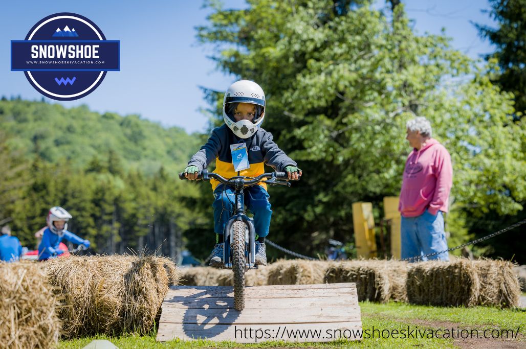 Want to visit the Snowshoe Bike Park? Book a condo today at snowshoeskivacation.com/availability/ #snowshoe #skiresort #vacationhome #lodge #travellerslodge #mountainbiking #biking #vacation