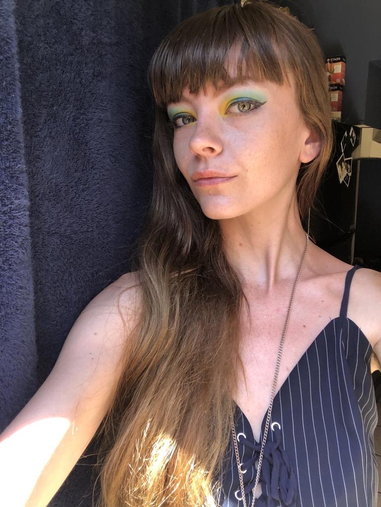 Content from aloravalentine_official