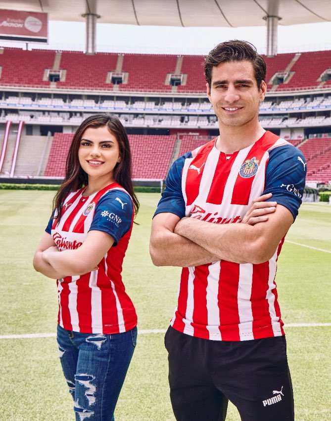 🚨GIVEAWAY 🚨

🎫 ¡GANA UN PASE DOBLE PARA EL #Chivas vs #Tigres! 🐐 (MAÑANA)
 
1⃣ Sigue a <a href="/calientesports/">Caliente Sports</a> y a mí
2⃣ Dale 🔁 y ❤️
3️⃣ Comenta este tuit con el hashtag #MásAcciónMásDiversión 🔥

¡Se rifará UN pase doble! 📲