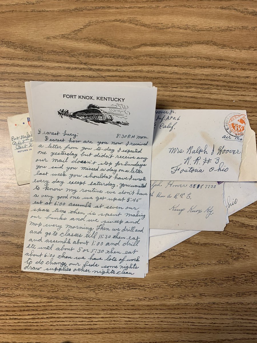 StaceyCharbel's tweet photo. Studying the differences between primary and secondary resources while evaluating them for reliability and bias 🔍. Our favorite source?  Handwritten letters from a soldier during WWII 📝 https://t.co/KK01PuYQ3u