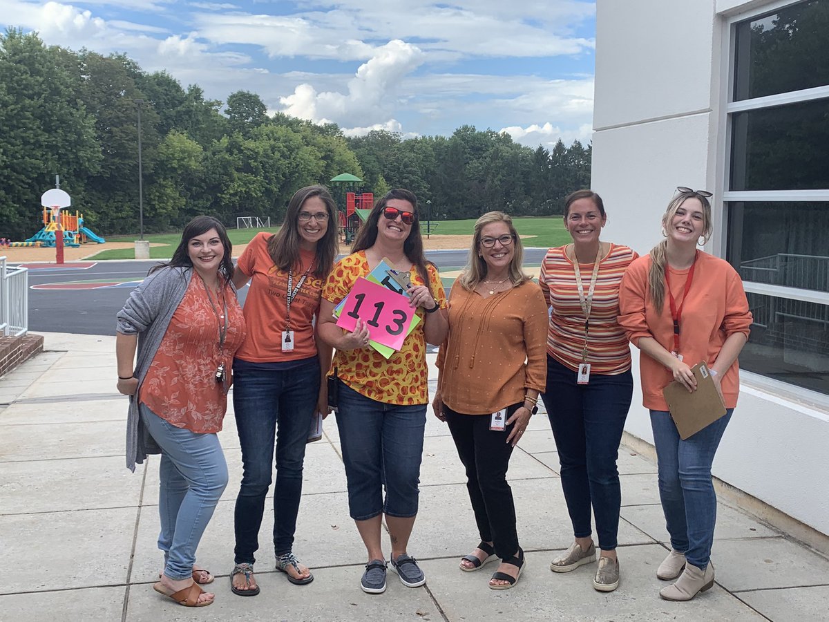 HampdenDragons's tweet photo. Orange you ecstatic about the 1st day of CKLA? You better believe Hampden was! @Amplify @CVSDnews https://t.co/GEZeLDdIQO