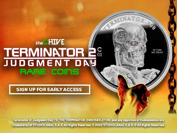 Today is your first look at the Judgment Day Collection. It's the T-800 cybernetic organism programmed to keep the future leader of the human resistance alive. The Terminator. 

Sign up here to receive V-VIP early access to this limited edition collection: l8r.it/V1xV