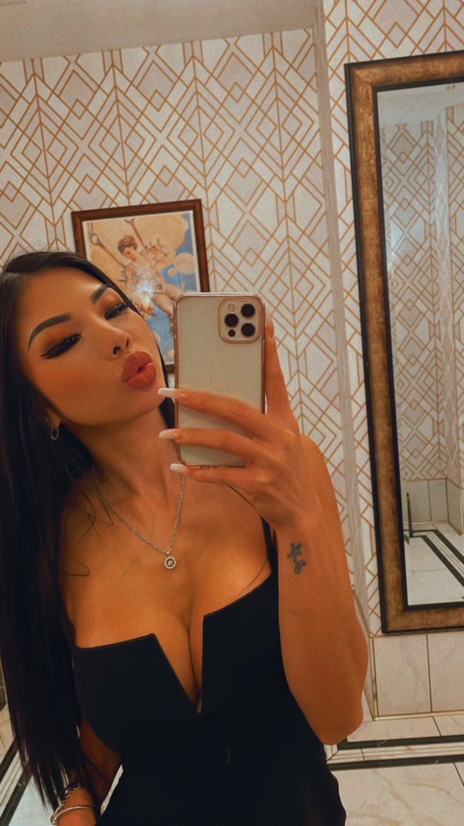 ♡Lexi Vixi on Twitter "Come chat babes 😚 ️ https //onlyfans