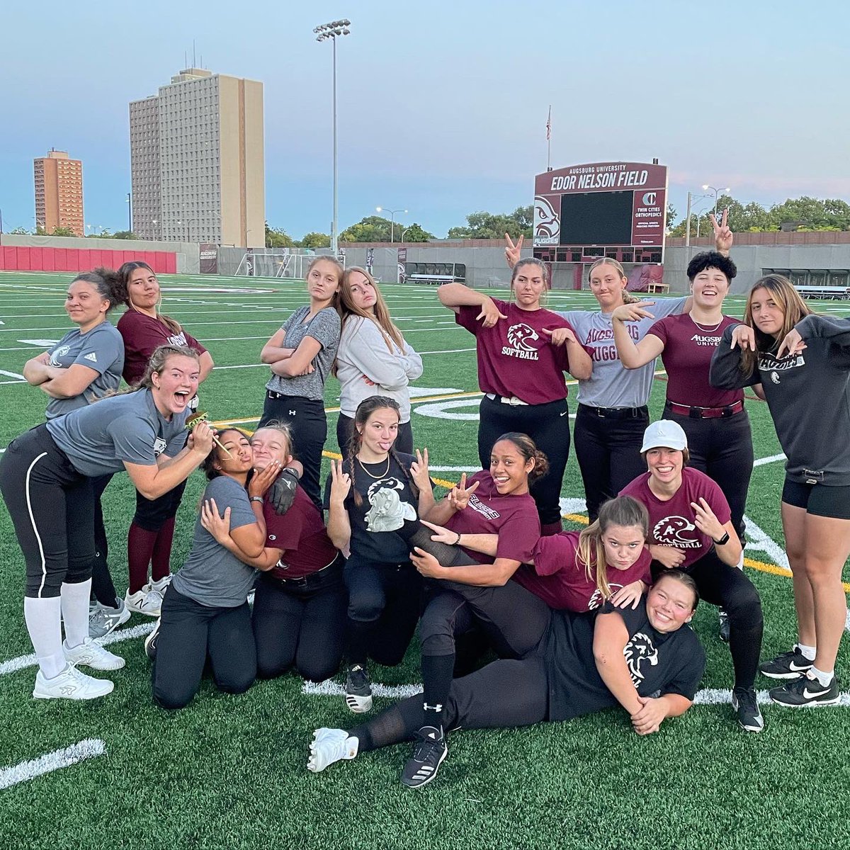 AugsburgSB's tweet photo. First weekend of practice is in the books! #AuggiePride https://t.co/MtLxl0jIRm