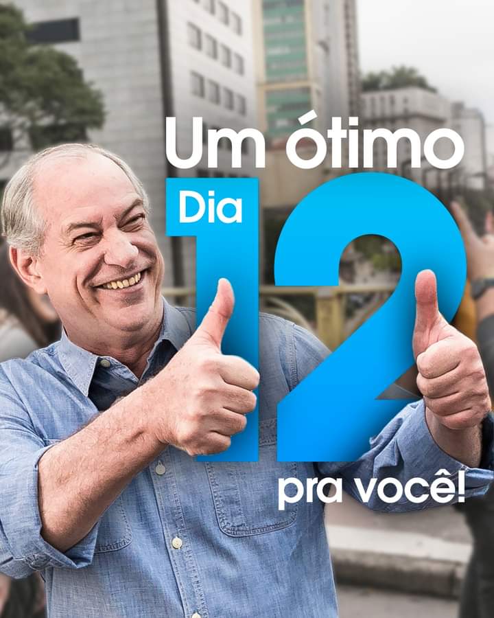 RafaelBezerrade's tweet photo. A Turma Boa🌹e a juventude está toda com @cirogomes! É 12!
#Dia12ComCiro12 
#Virada12 https://t.co/2QzrP7v3rD