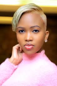 Katende_256's tweet photo. A girlfriend must be brown.
The rest are thieves😂😂😂😂😂
@SheilahGashumba https://t.co/7SfNITBZkC