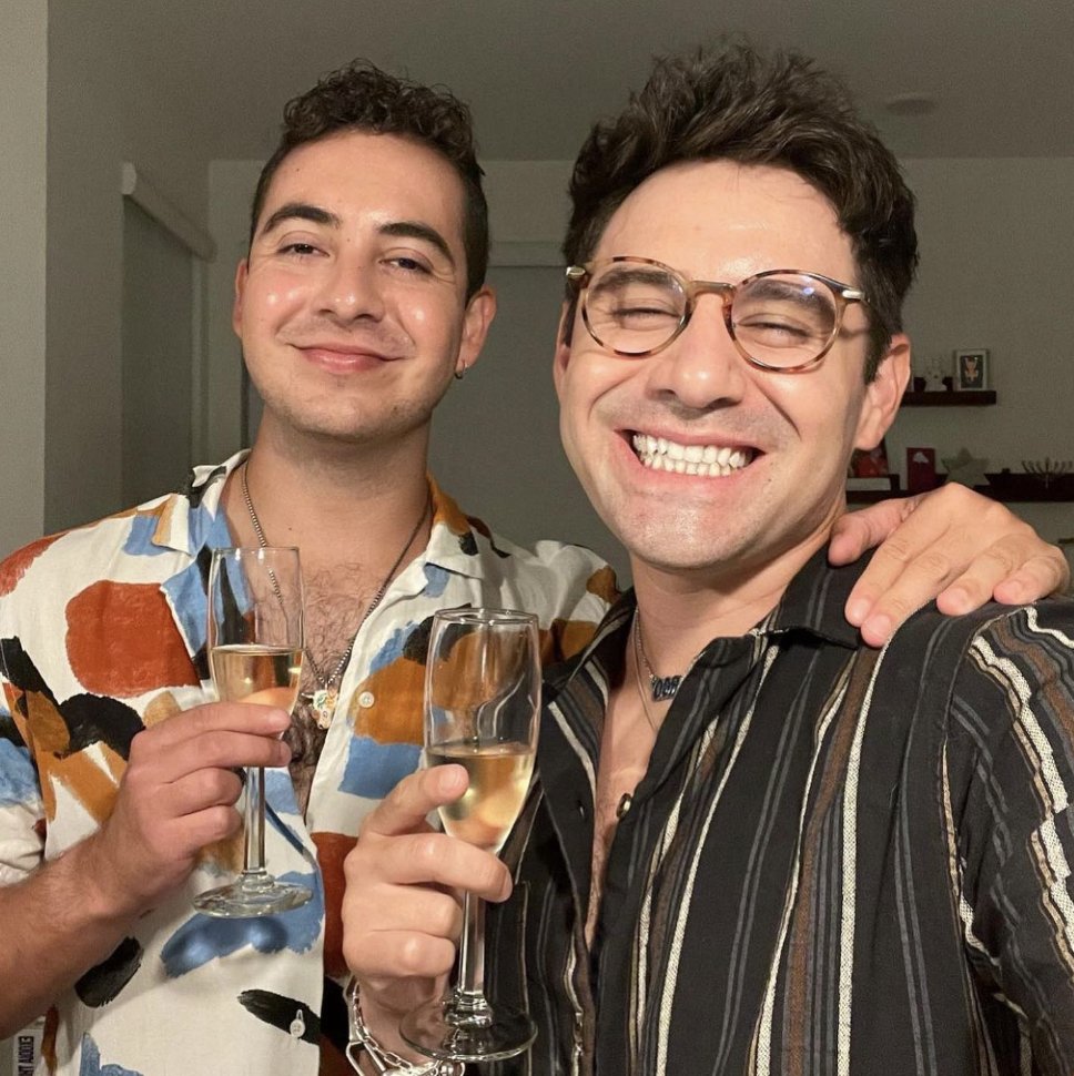 Congratulations to our NEW HOME owners at Nova Rancho Cucamonga! Wishing you a lifetime of great memories in your new home. 🥂 #socal #ontarioca #thenewhomecompany #homesweethome