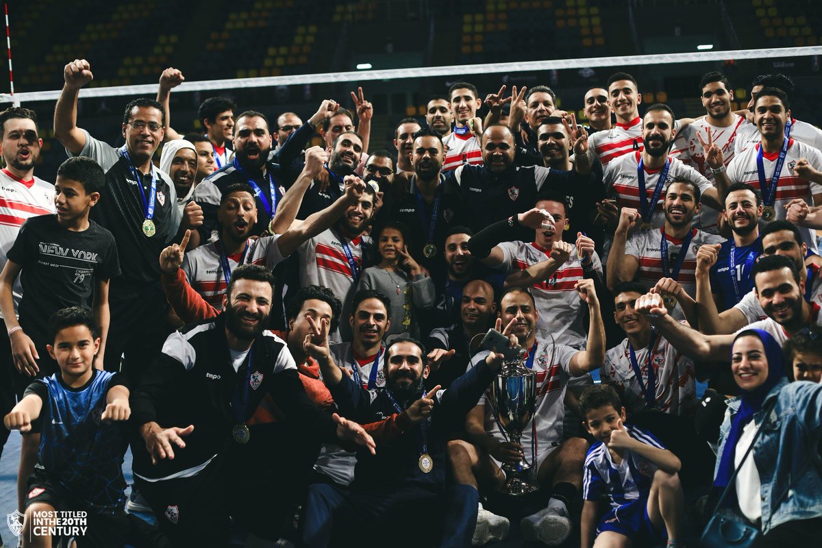 alashkar_hamada's tweet photo. في سنه واحد في عهد #مرتضى_منصور 
الزمالك في الألعاب الجماعية هذا العام🏹⚪️
بطل دورى كرة اليد 🏆
بطل سوبر دوري المحترفين كرة اليد 🏆
بطل دورى الكرة الطائرة 🏆
بطل كأس الكرة الطائرة 🏆
بطل كأس كره القدم 🏆
بطل دوري كره القدم 🏆
بطل كأس السوبر كره اليد 🏆 https://t.co/VzRBmqNI4f