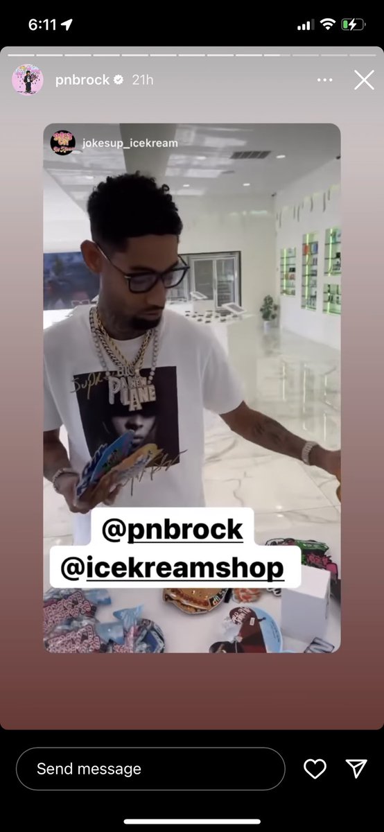SweetMeatEnt's tweet photo. Leave PnB Rock gf alone, he was posting his own location yesterday. Y’all really like to make people feel shittier in a situation that’s already ugly https://t.co/IJjPAm4hKr