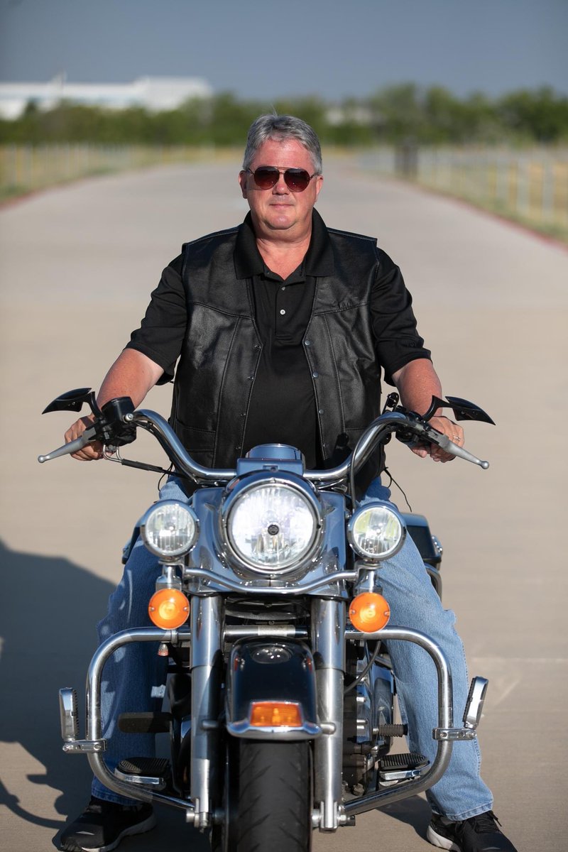 ShermanISD's tweet photo. Dr. David Hicks was the ultimate relationship builder. He liked to have fun, was the life of the party, and served as “The Glue” that held so many people together. 

His family would love to hear your favorite Dr. Hicks story. Please share how he impacted you in a positive way. https://t.co/iY5Wwu7MNC