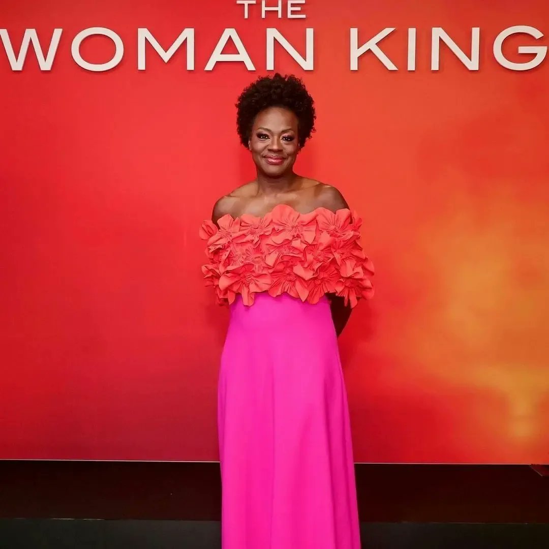 violadavis's tweet photo. Thank you to our wonderful cast, director, and producers, as well as family and friends, for showing up and showing out at @TIFF_NET! ❤ https://t.co/2ga4CTQZeg