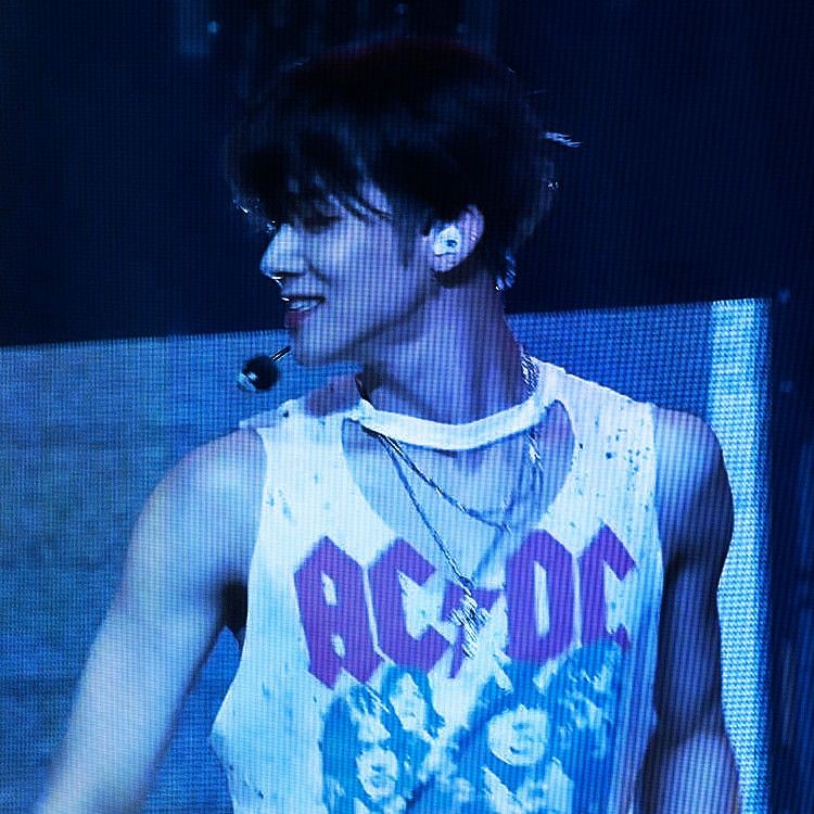 moaswiftie13's tweet photo. تولدت مبارک یونجون♡
۲۳ سالت شد دیگه پیر شدی😔
HAPPY YEONJUN DAY
#Yeonjun4thGenItBoy
#연준이의_가을_영원히_모아
#OurHealingYeonjunDay
#OurFirstLoveYeonjun
@TXT_members @TXT_bighit https://t.co/kmz4gpFZwP https://t.co/SDFF1a8AGd