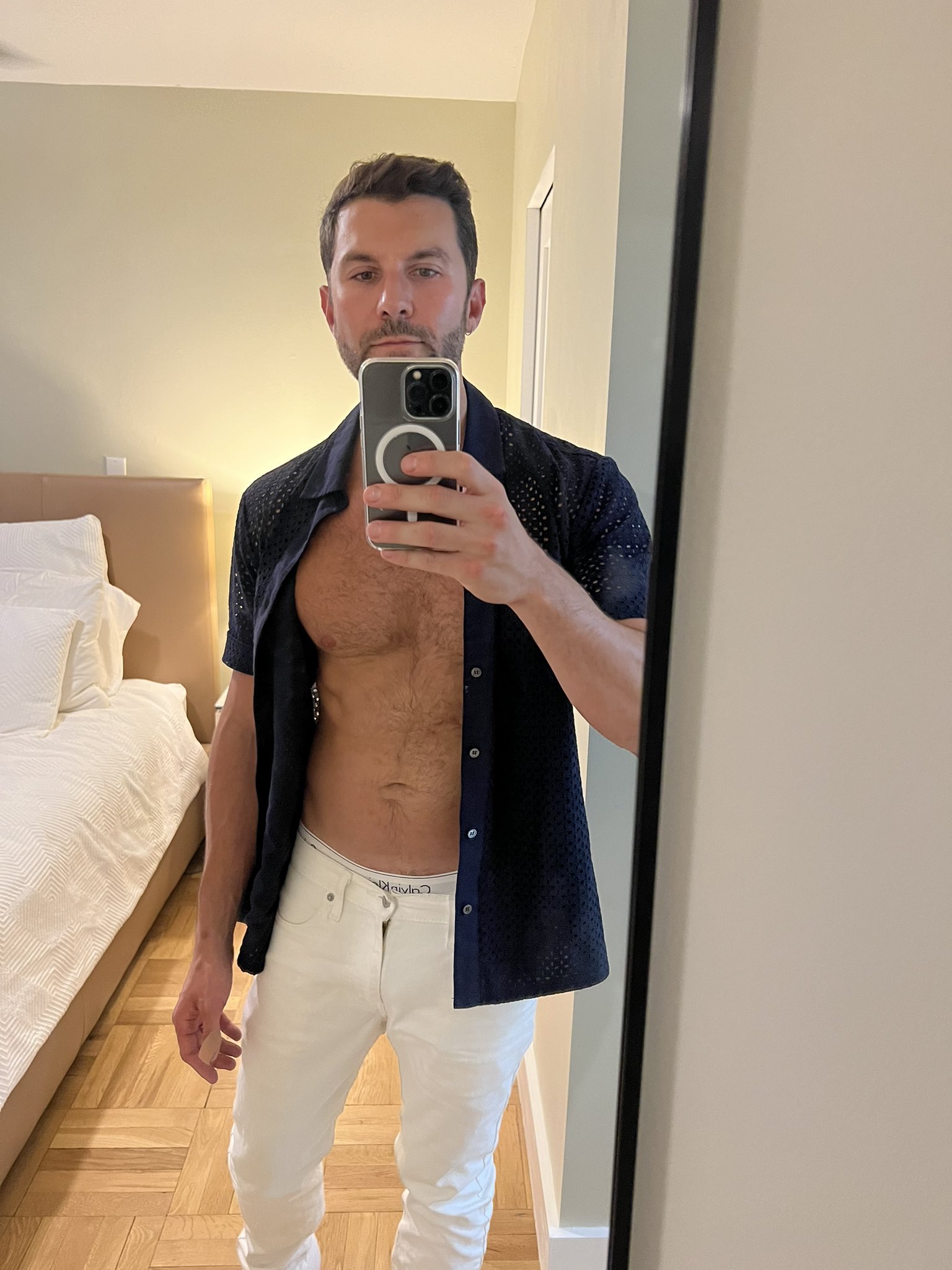 joshie-x-on-twitter-oh-i-missed-all-the-mess-today-but-i-have-a-new