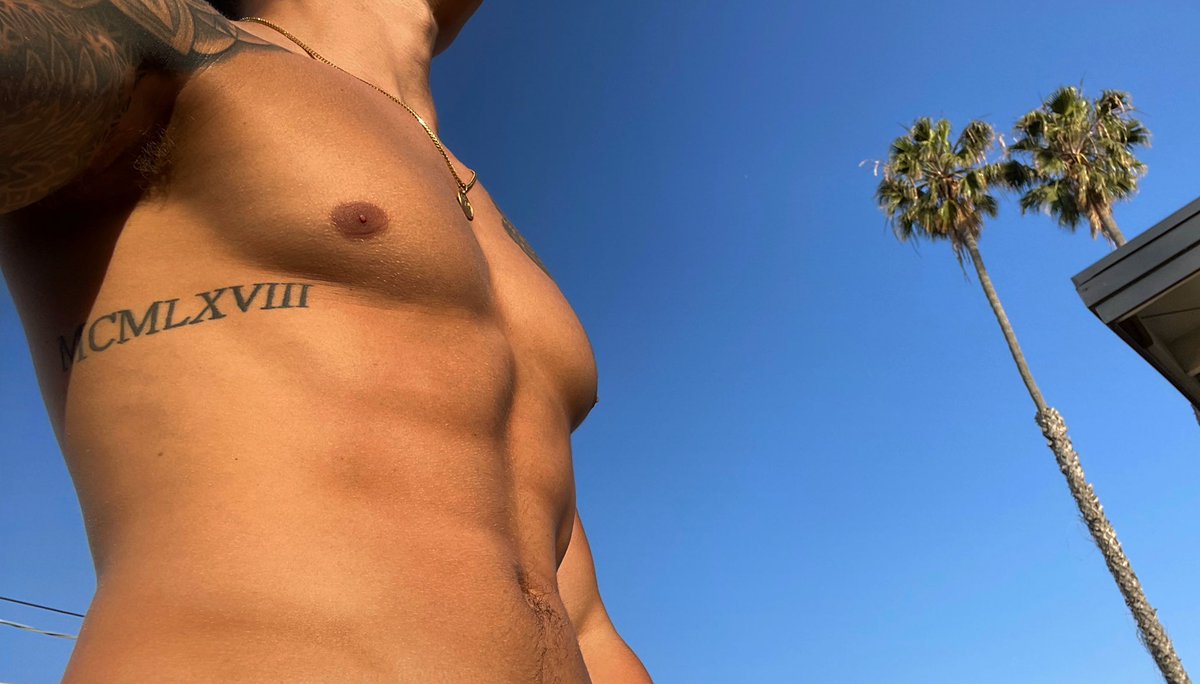 Nicbslick's tweet photo. that socal sun smackss https://t.co/SamsfgHeGL