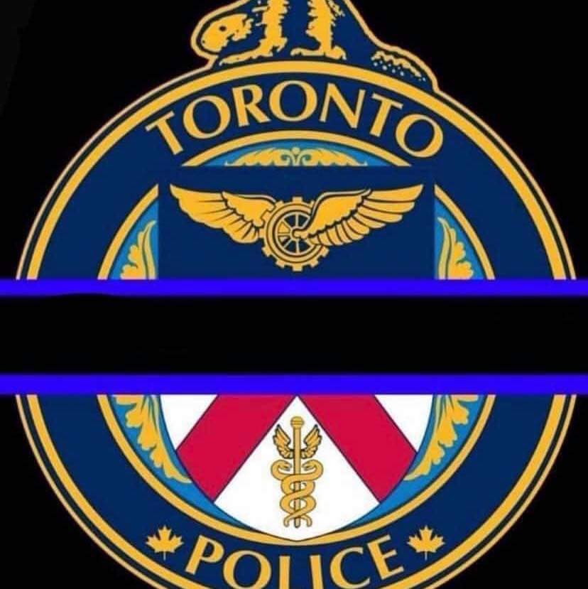 Shawn_McCurdy1's tweet photo. Deeply sadden by the news of the tragic death of a @TorontoPolice Officer who was killed in the line of duty. Our prayers &amp; thoughts are with the Officer’s family &amp; @TPAca The @windsorpa519 stands in mourning with our @TPAca &amp; @PoliceAssocON Policing Family #herosinlifenotdeath https://t.co/HiW8P2lBmY