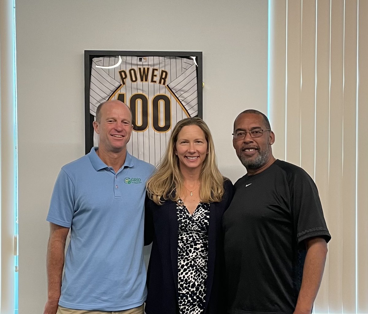 SDCommunityPwr's tweet photo. #MondayMotivation! Thanks to @GRID SD's Executive Director Paul Cleary for an informative Lunch &amp; Learn with our SDCP team including Community Advisory Committee Chair @virtuallyblack &amp; CEO Karin Burns. @GRID bridges the solar divide, bringing energy to communities of concern. https://t.co/ACjgchSzfs