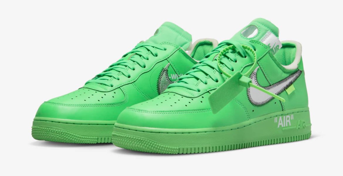 thesnkrsleaker's tweet image. RT FOR GOOD LUCK TOMORROW 🍀