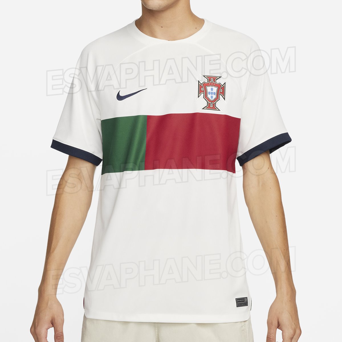 CHUTA_DAI's tweet photo. Aqui estão os equipamentos da seleção portuguesa para o Mundial 2022. O que acham? 🔴🟢
Via @esvaphane
----------------------------
#portugal #portugalkit #wc2022 #qatar #nike https://t.co/PW7KB2jta4