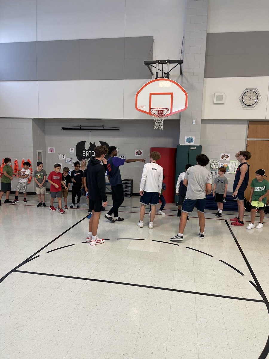 jMattFrye's tweet photo. And just like that @Clear_LakeHS …WE ARE BACK! Great afternoon w/ our 🆑🏀 talking citizenship & respect with our guys at @ABETerrapins. We are looking forward to the next few weeks with you all!!! #charactercourt #wingames #winlife #ccisd #clearlake #clearcreekisd @CLFBBBC https://t.co/c3ljqsWC5F