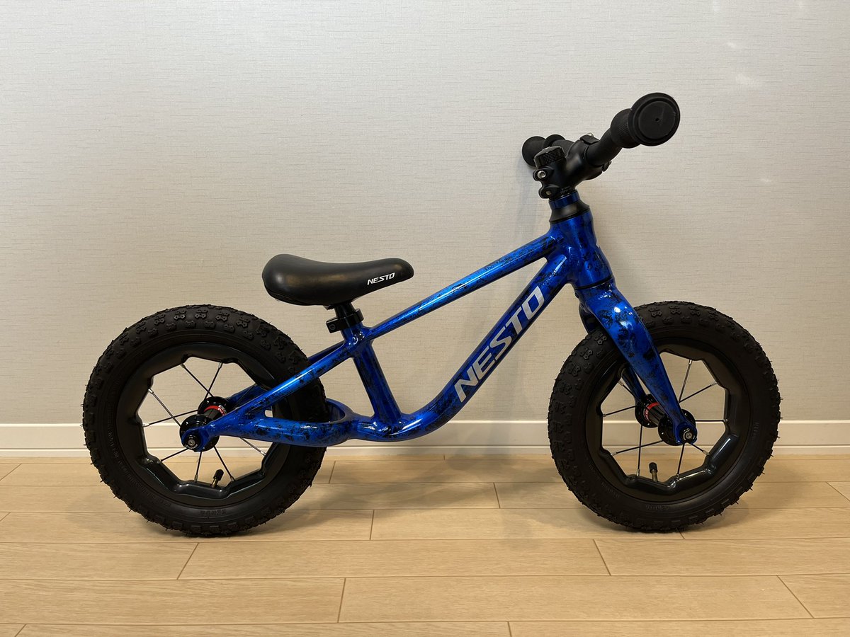 taku_mtber's tweet image. 2歳の誕生日に間に合った🙌
カーボンホイールだぜぇ
#NESTObikes #FASTKID