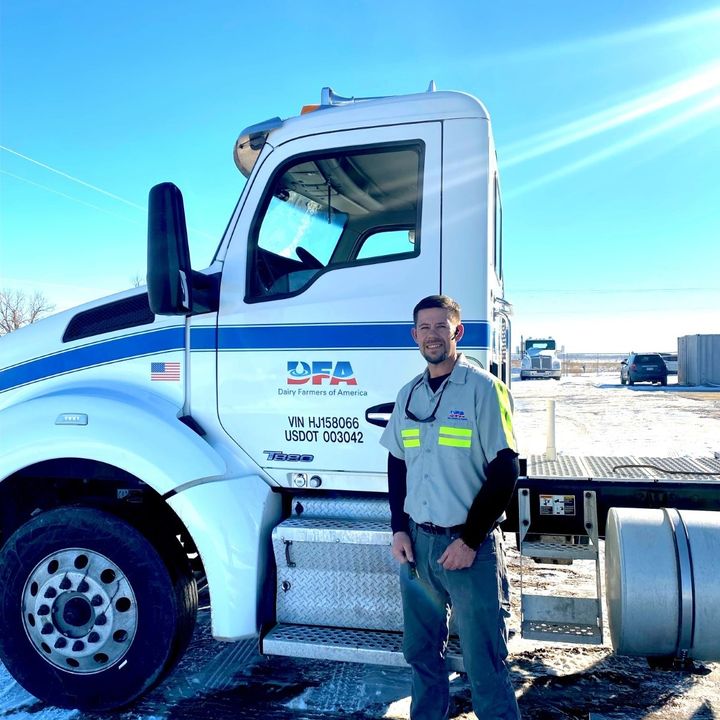 dfamilk's tweet photo. It's National #TruckDriverAppreciationWeek!
 
At DFA, we have some of the best!

We're grateful for hardworking teammates like Damon Rogers, who works hard to ensure our family farm-owners' #DFAmilk makes its way to your table.
 
Read more about Damon >>  https://t.co/DVtzSJ6GM9. https://t.co/ekA8gW16xI
