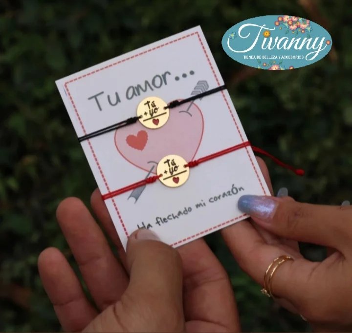 TivannyDe's tweet photo. Estás buscando el regalo 🎁 de Amor y Amistad, para tu persona especial? ❤️

No busques más, aquí lo encuentras. Si también deseas dar otro tipo de accesorios, comunicate conmigo 

➡️Por la compra de 3 accesorios recibes un 🎁 y por el 4 tú envío es GRATIS 

APROVECHA YA!!! https://t.co/txOVaTrNQs