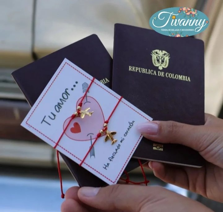 TivannyDe's tweet photo. Estás buscando el regalo 🎁 de Amor y Amistad, para tu persona especial? ❤️

No busques más, aquí lo encuentras. Si también deseas dar otro tipo de accesorios, comunicate conmigo 

➡️Por la compra de 3 accesorios recibes un 🎁 y por el 4 tú envío es GRATIS 

APROVECHA YA!!! https://t.co/txOVaTrNQs