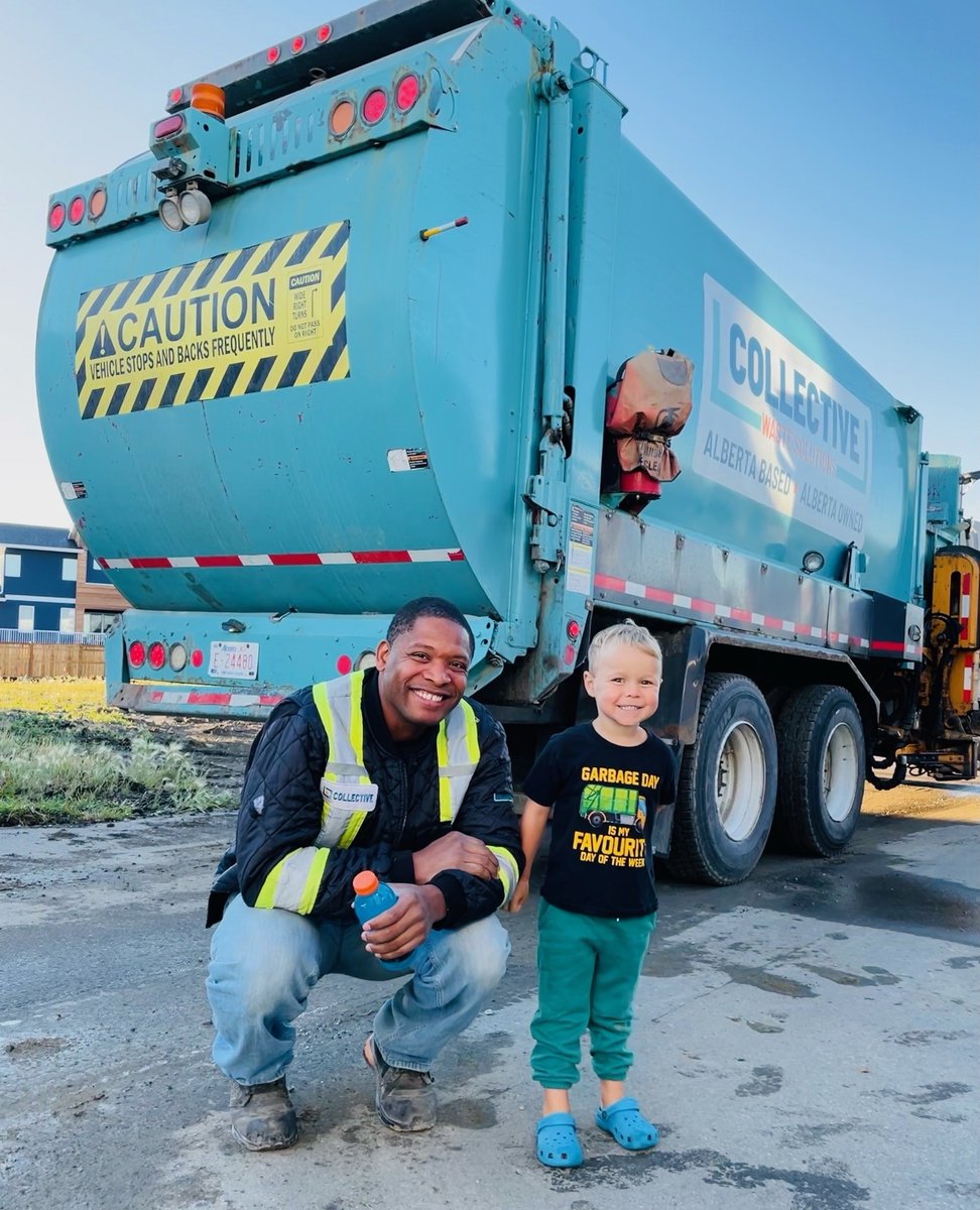 CollectiveWS's tweet image. Our little friend Nolan is obsessed with garbage trucks. Shout out to our very own Clint Jack for always making time to answer Nolan’s questions, every week! They have the sweetest relationship!

#YYCLIFE #YYC #yycnow #calgaryliving #calgary #canada