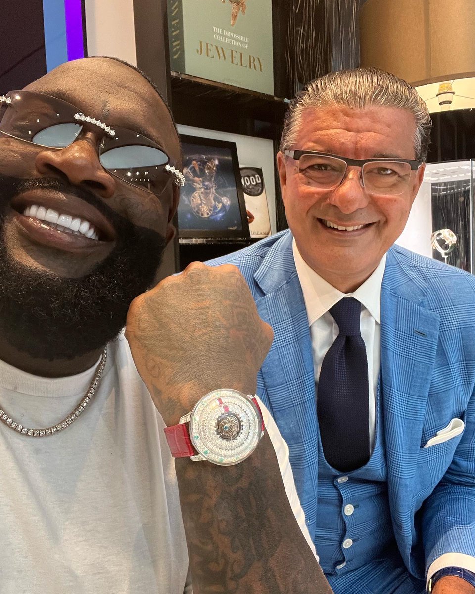 RickRoss's tweet photo. If you had one watch to choose,which would it be? 

Name your fav watch maker https://t.co/nVIKEAOfsq