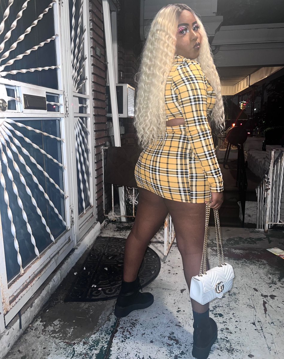 KIZZLE 💟 tweet media