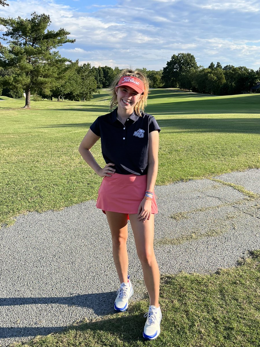 KurtLimbacher's tweet photo. Congrats @ash_limbacher @HPCA_Athletics @HPCA_Golf shot 1 over 37 tonight @ emerywood cc in high point. She has been medalist in 3 of her 4 matches shooting 40 and 38 previously. ⛳️ #HPCA #Cougars #LadiesGolf https://t.co/33CPicV70N