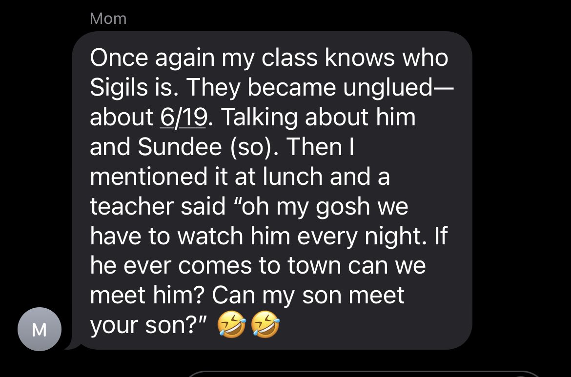 MightyHumbleFox's tweet photo. My mom teaches 3rd grade. Every year there's a handful of students who have either heard of or watch @Sigils and @SSundee. https://t.co/xQf2c1wNd8