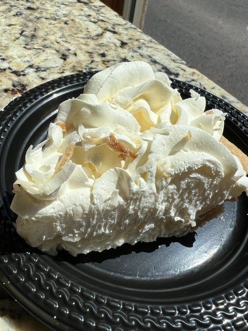 Let&rsquo;s talk creampies &hellip; In the DM right now https://t.co/a6gmjKimqX 👈🏽 https://t.co/5x2tPUPiZ8<a href="/tag/valentinesday"class="tags"><span>#valentinesday</span></a>