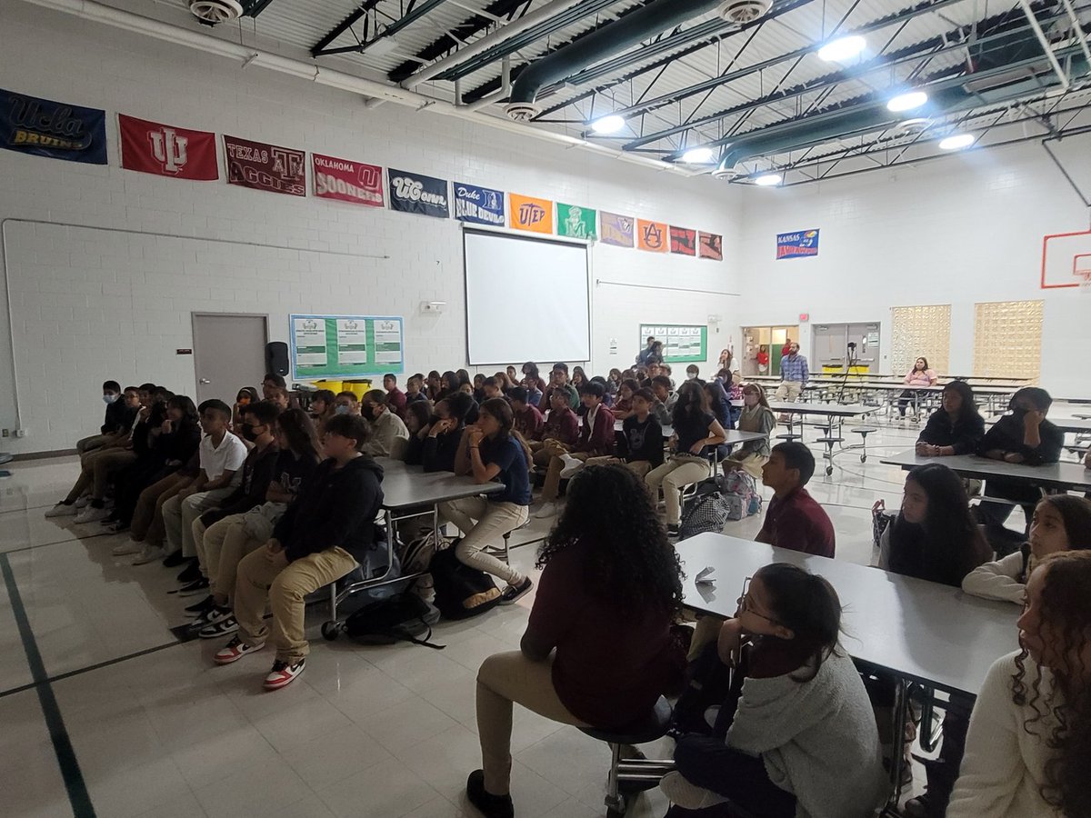 vherrera_mms's tweet photo. #Teentruth presenter Jared Scott kicks off our Montwood Middle PBIS Student Leadership Summit with our Moose leaders. @Montwood_MS @lsando04_MMS @noecantu_MMS @LNieto_MMS #excellenceandbeyond #pbiskickoff #mmspbis https://t.co/ZFcC8HLmGE