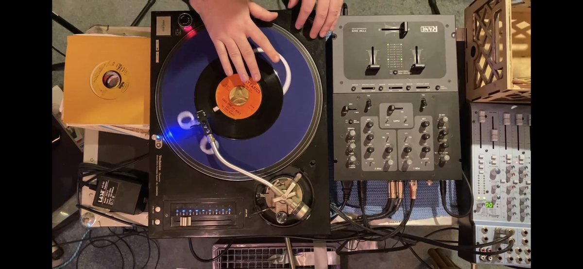 MixedChronical's tweet photo. Cut Chemist One Turntable Loop Pedal Funk 45 Fundraiser Show https://t.co/WEhco3HG0d https://t.co/TvVezAZogr