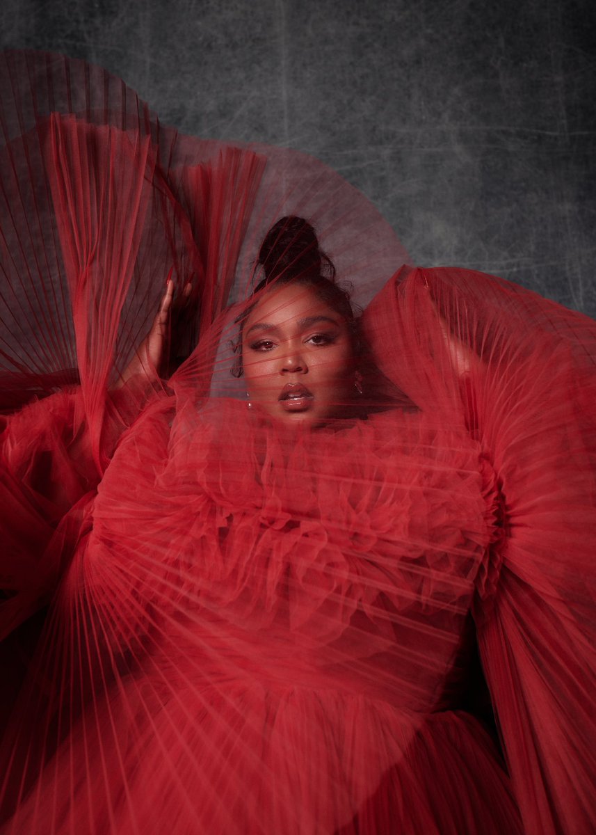 PrimeVideo's tweet image. OK! @lizzo #Emmys