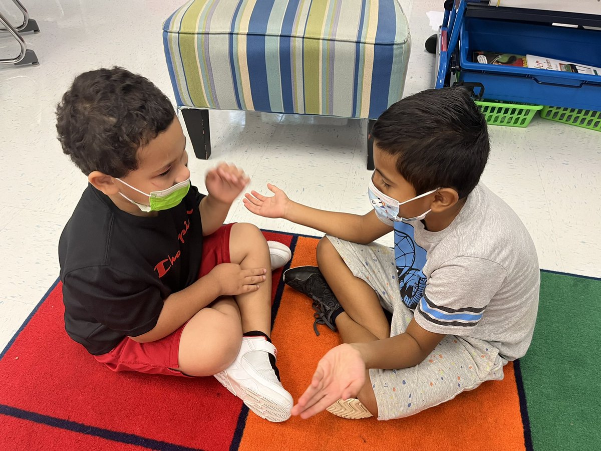 MsBaker_MVW's tweet photo. We can turn and talk to share our thoughts and ideas!  #mvwes https://t.co/FkdBuI2CtB