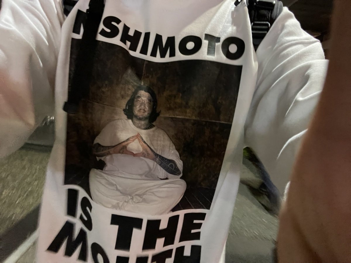 msnh20200214's tweet photo. このパーカーがいっちゃんかわいい笑 https://t.co/j0OKFfEOC9