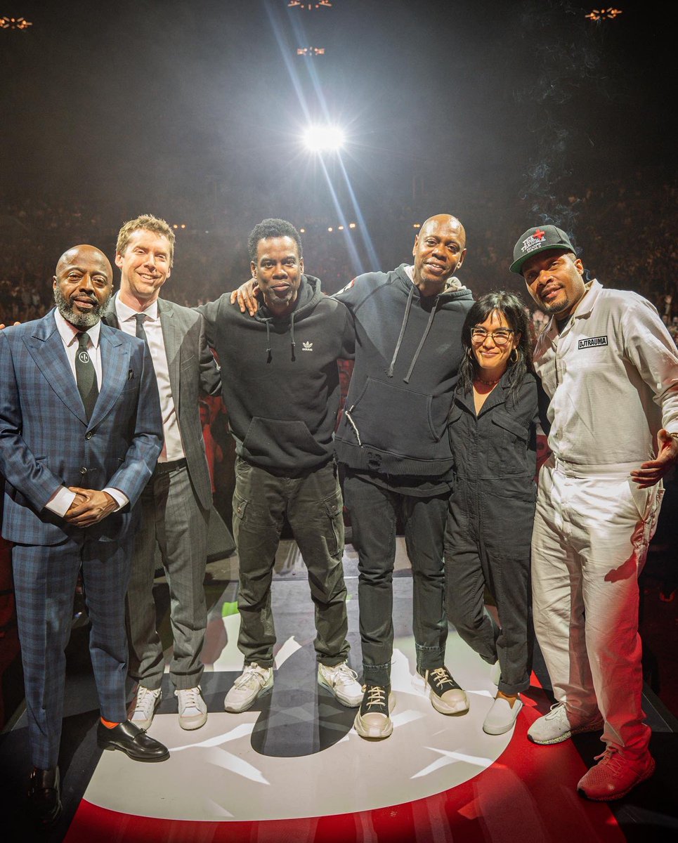 Thanks for a fantastic night of comedy in Copenhagen, <a href="/chrisrock/">Chris Rock</a> &amp; <a href="/DaveChappelle/">David Chappelle</a> 🇩🇰🎭 #DaveChappelle #chrisrock #Copenhagen