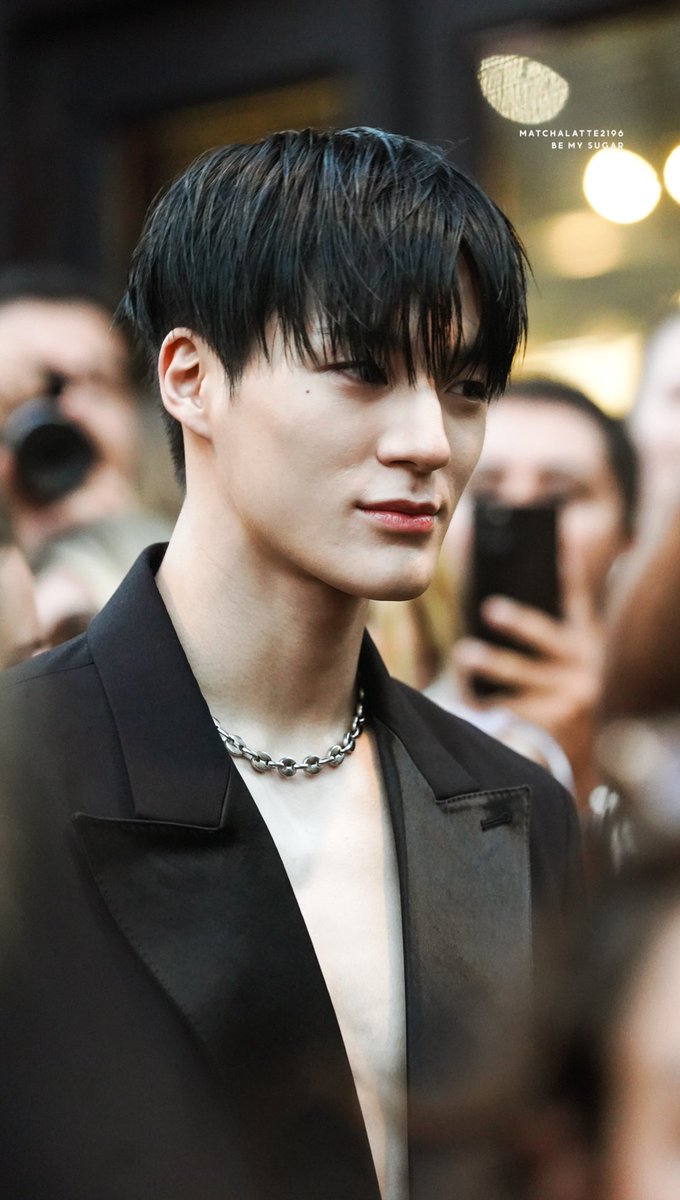 FILESLJN's tweet photo. JENO ON VOGUE WORLD
#JENOxVOGUE https://t.co/OfGgIUU7Kh