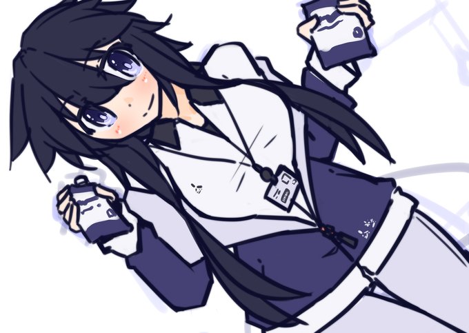 これは何の変哲もない凪夏の色ラフ(制服+ジャケットの時といつもの水着の時の) 