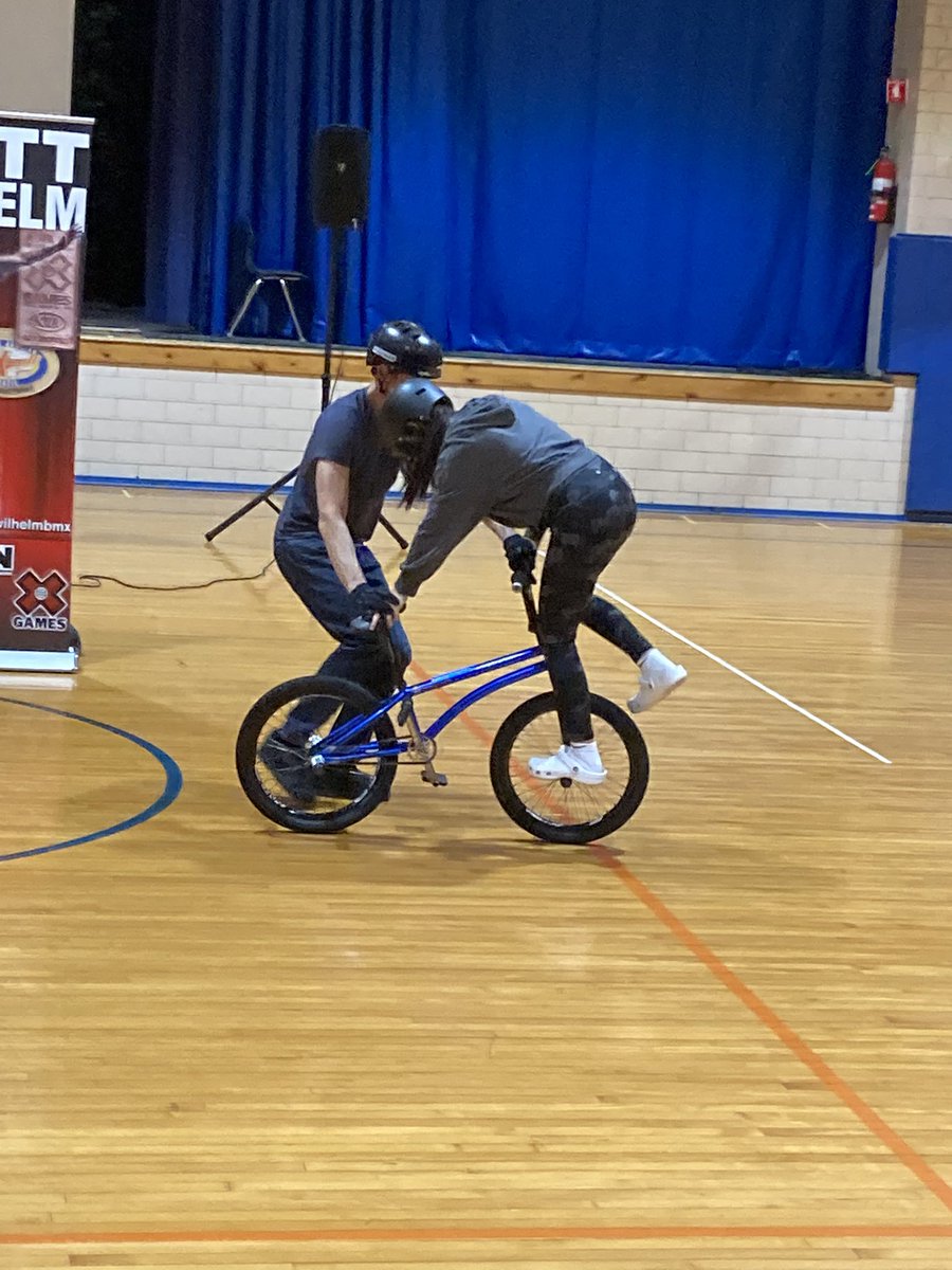 Great message and impressive tricks! Wonderful way to kick off the week at GKMS! #gkcogs