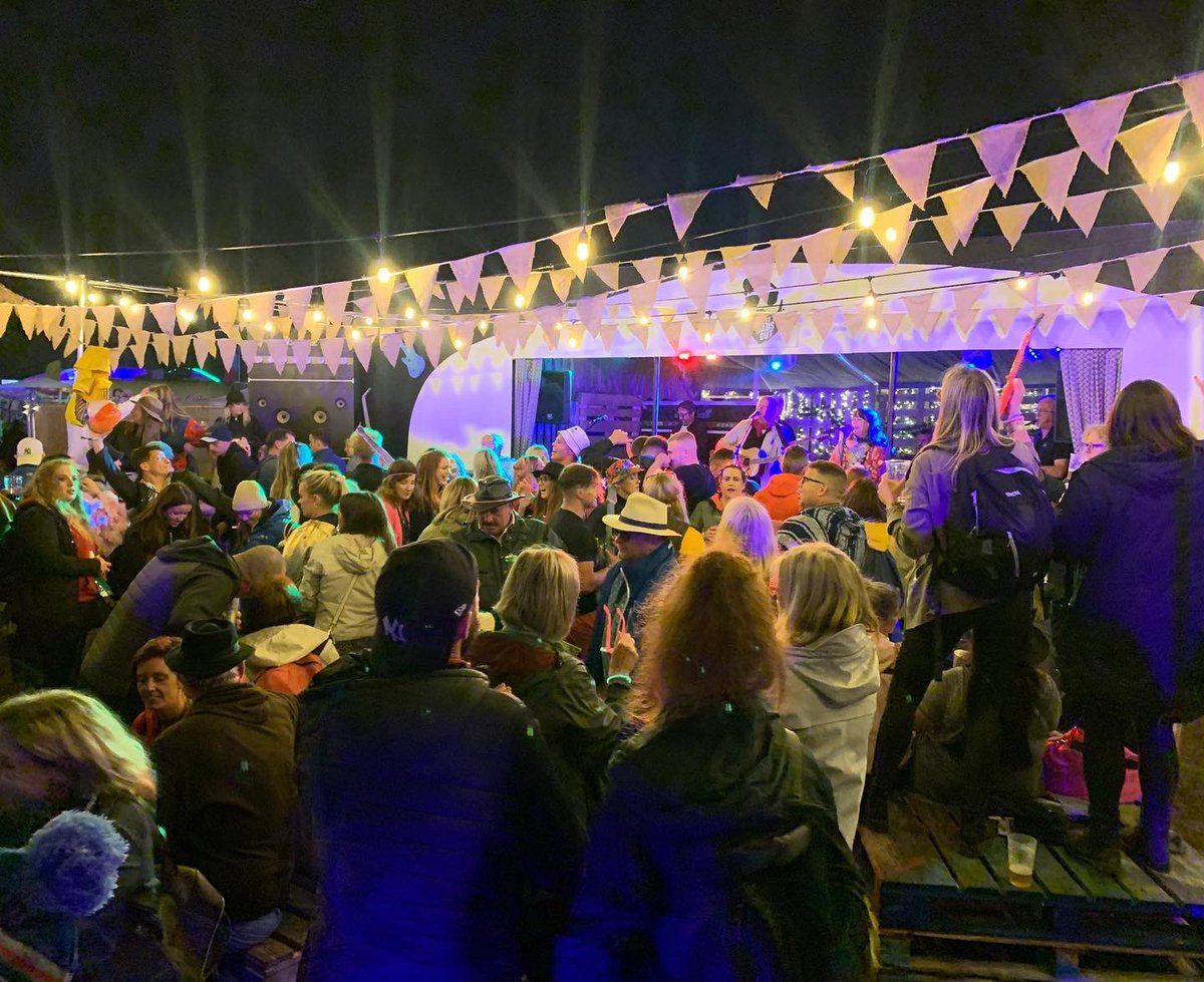 wltdoirl's tweet photo. With the #ep22 over we’re only getting to grips with reality 👀, big thank you to everyone who came out to support us the talented @_harvest @MuireannMusic @evacampbell_ @riskybizband thank you so much but the real stars of the show were of course the dads 😂 more pics/ to follow https://t.co/6zvO94MXxc